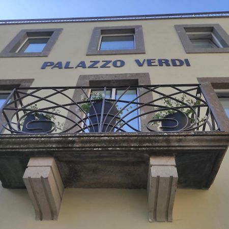 Palazzo Verdi Holiday วิแตร์โบ ภายนอก รูปภาพ